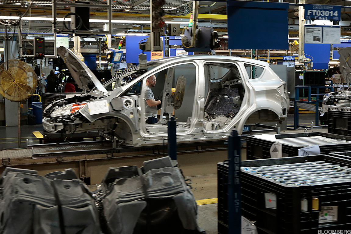 What is Original Equipment Manufacturer (OEM) [With Examples]? - TheStreet