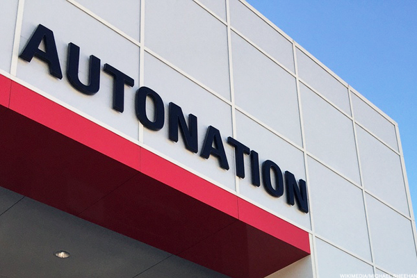 AutoNation Is in the Right Gear to Accelerate - TheStreet
