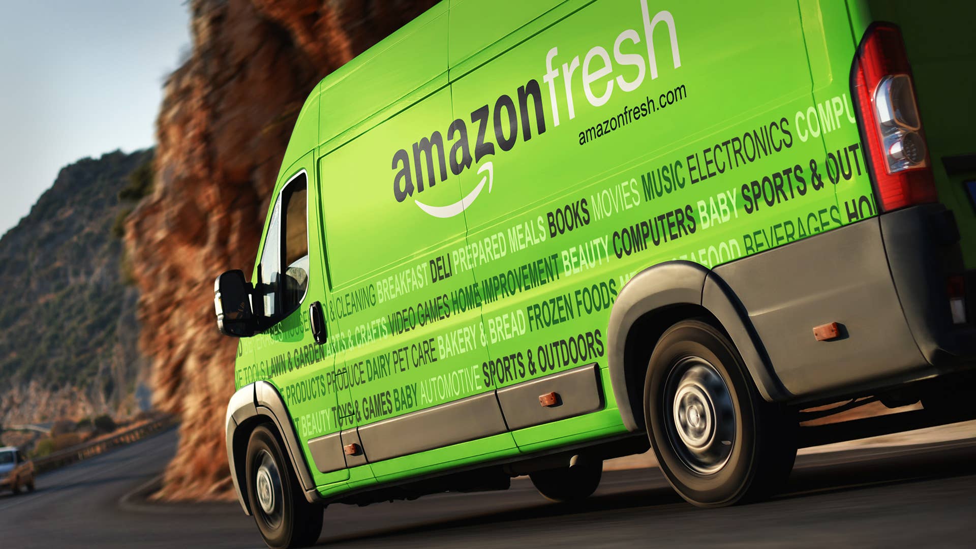 Former Amazon boss shares huge mistake online giant keeps making ...