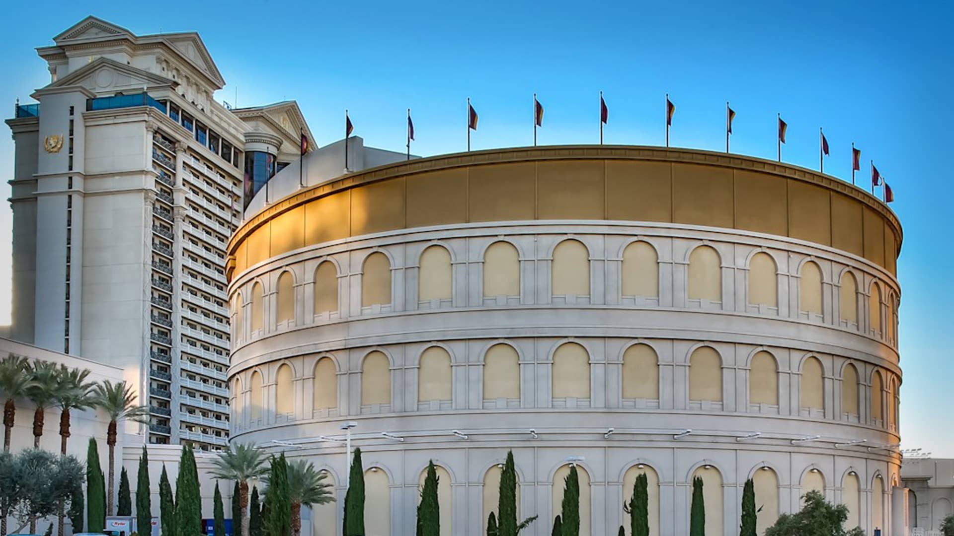 Las Vegas Strip casino venue declares Chapter 11 bankruptcy - TheStreet
