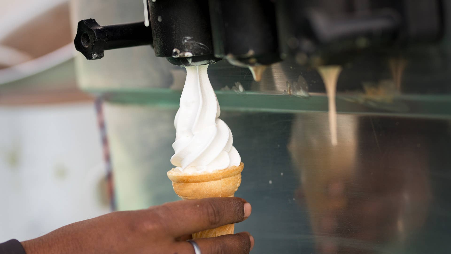 Iconic ice cream chain unexpectedly closing locations - TheStreet