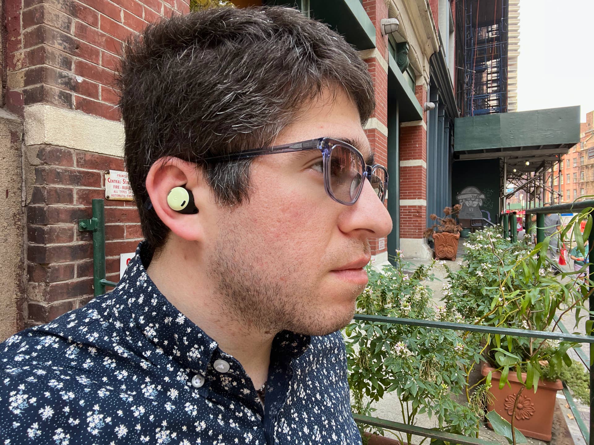 Google Pixel Buds Pro Review: Cozy Fit, Impressive Audio - TheStreet