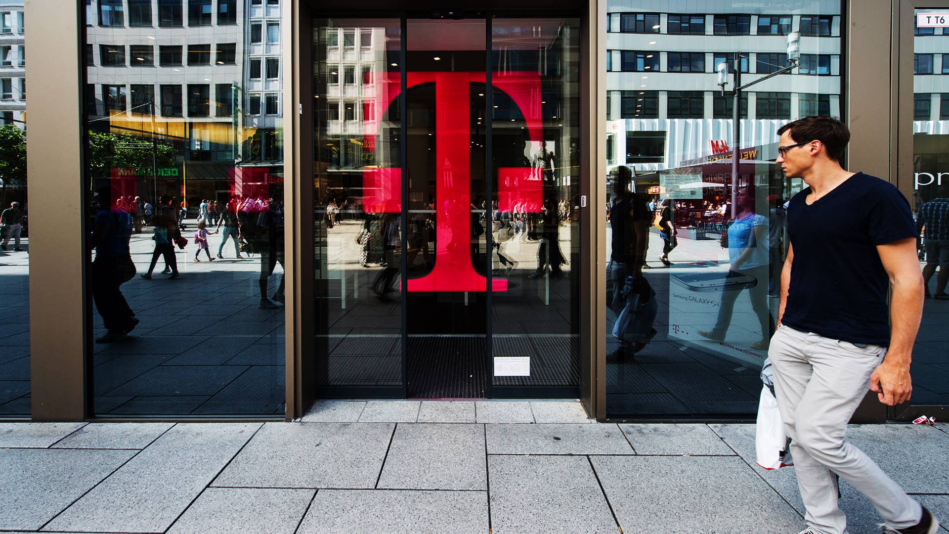 T-Mobile offers customers massive savings on new product - TheStreet