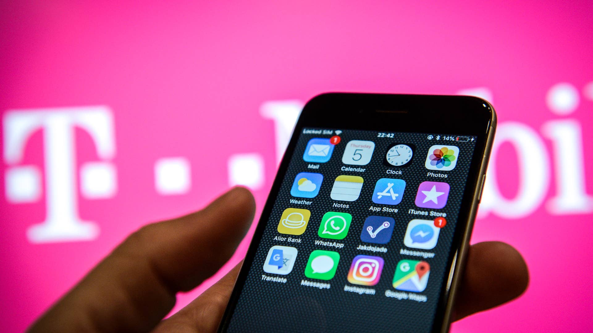T-Mobile plans a harsh change for customers after new CEO starts ...