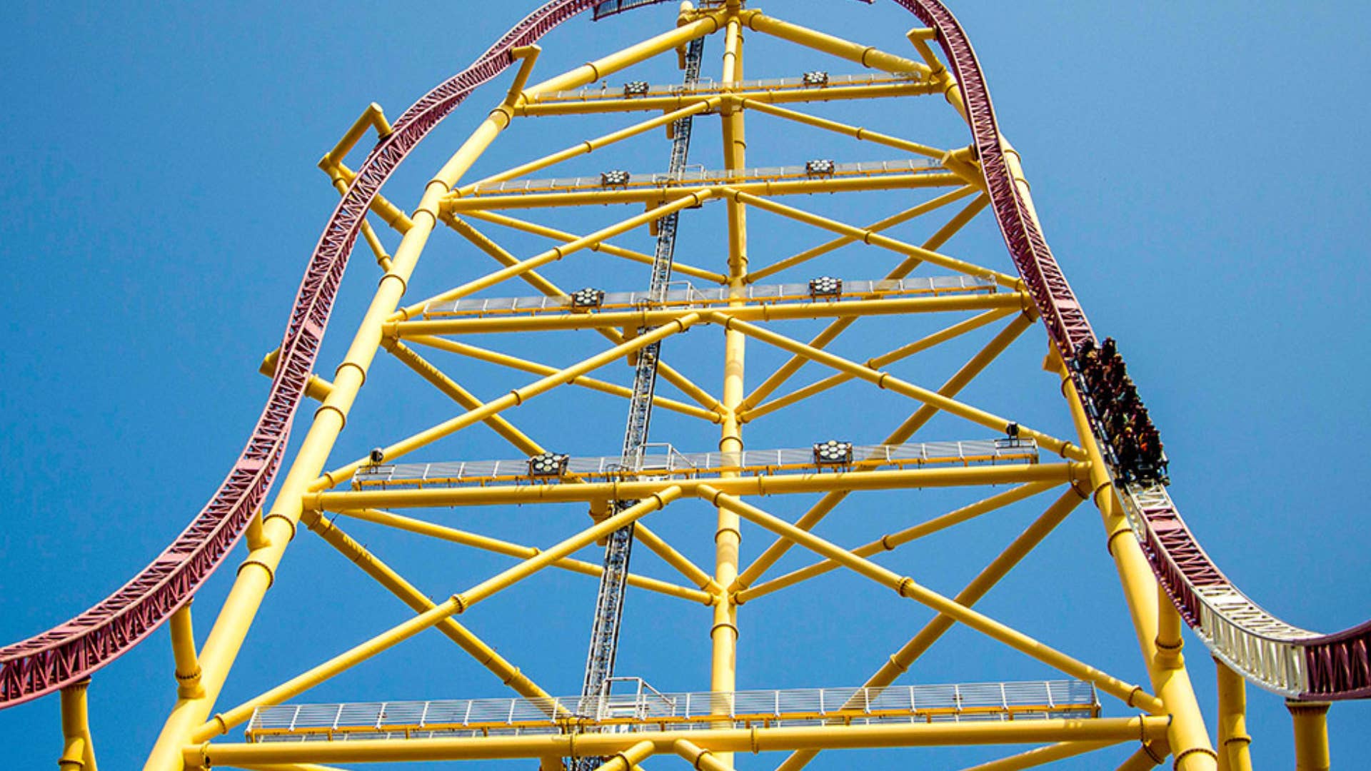 Ody Ride Disney Theme Park Rival Retires Popular Ride - TheStreet