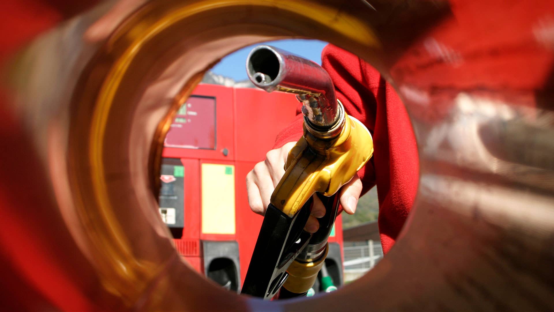 Gas prices are bucking the seasonal trend, so far - TheStreet