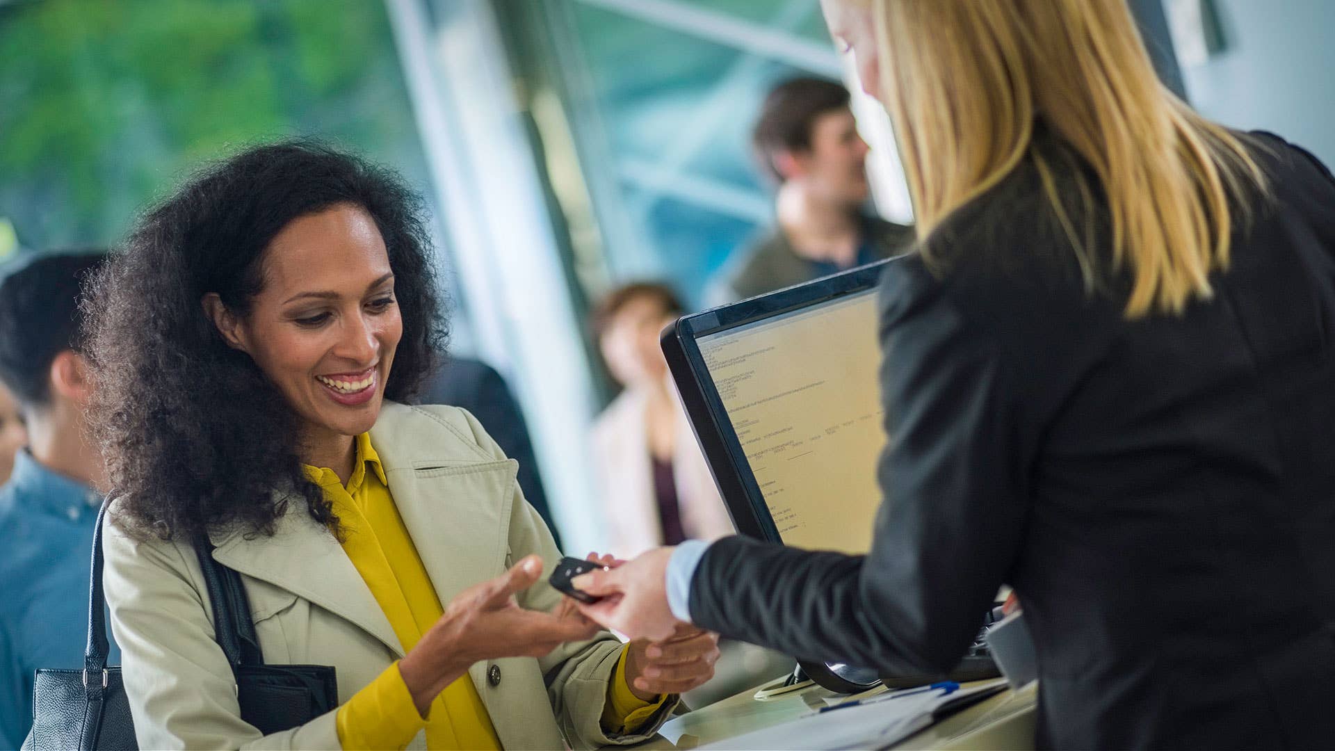 Major car rental company closes multiple locations unexpectedly - TheStreet