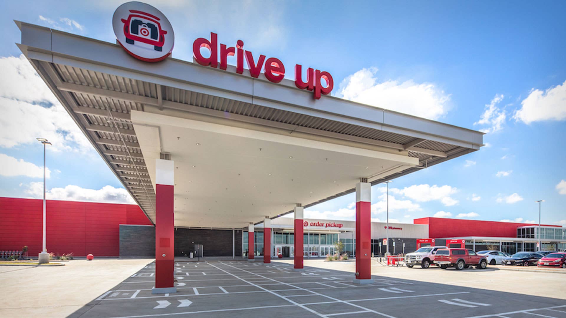Target Service Hub Target Rolls Out Curbside Service for Returns - TheStreet