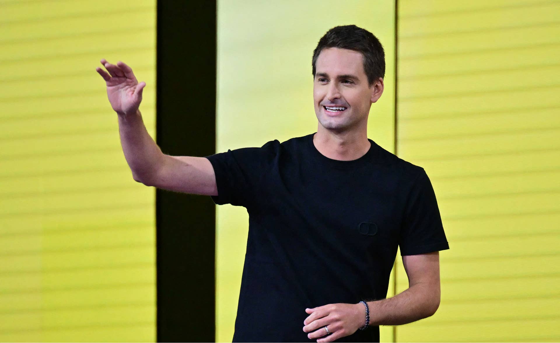 Snapchat Spectables Ceo Snapchat CEO teaches new employees a strict lesson - TheStreet