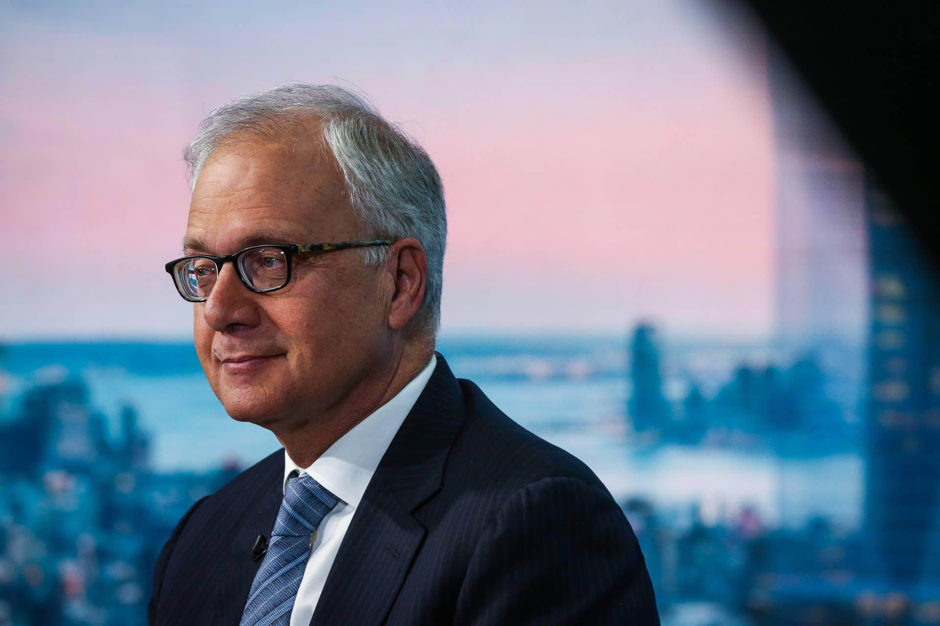 Veteran strategist drops curt 3-word take on stock market - TheStreet