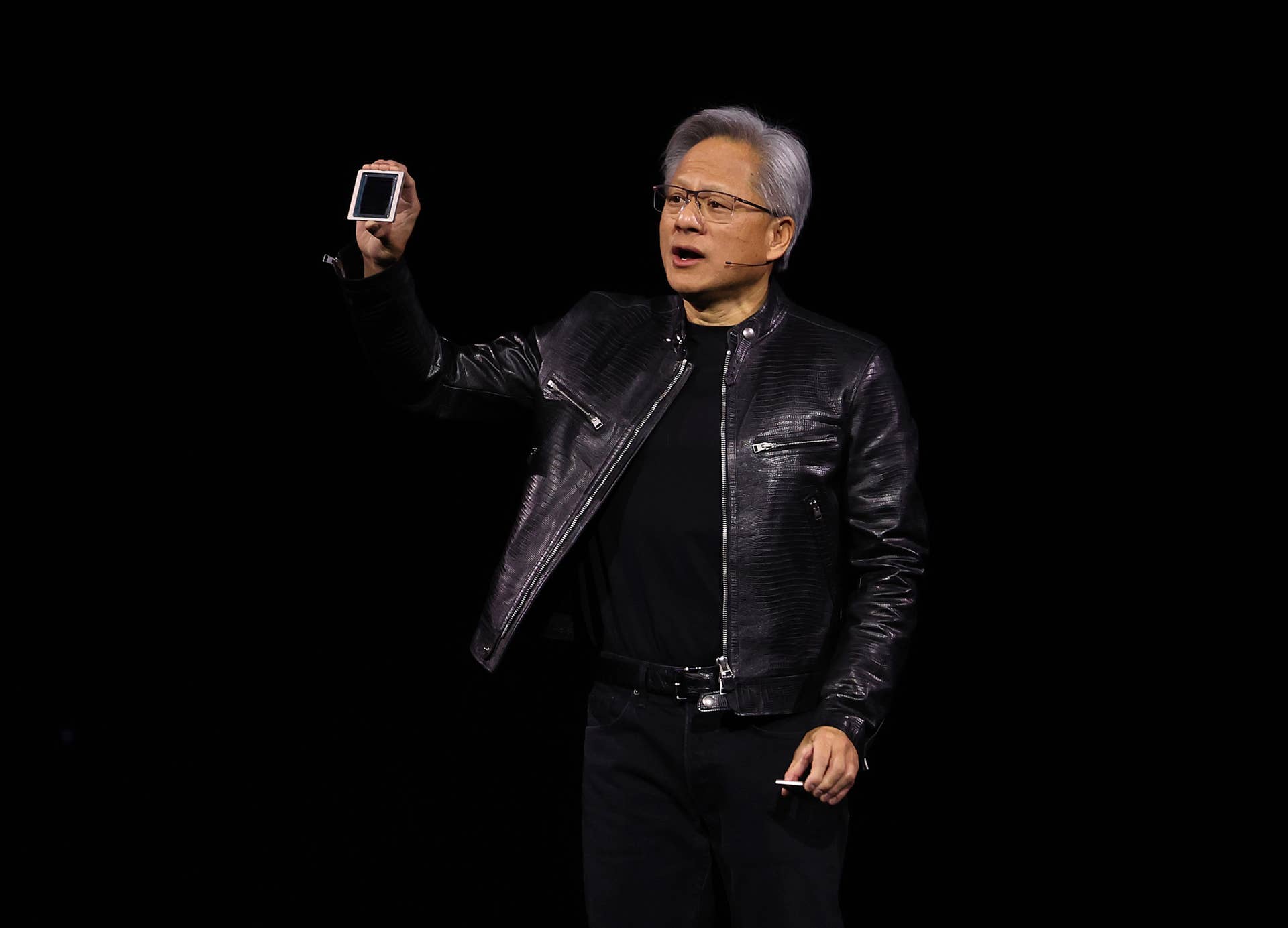 Veteran fund manager issues blunt warning on Nvidia stock - TheStreet