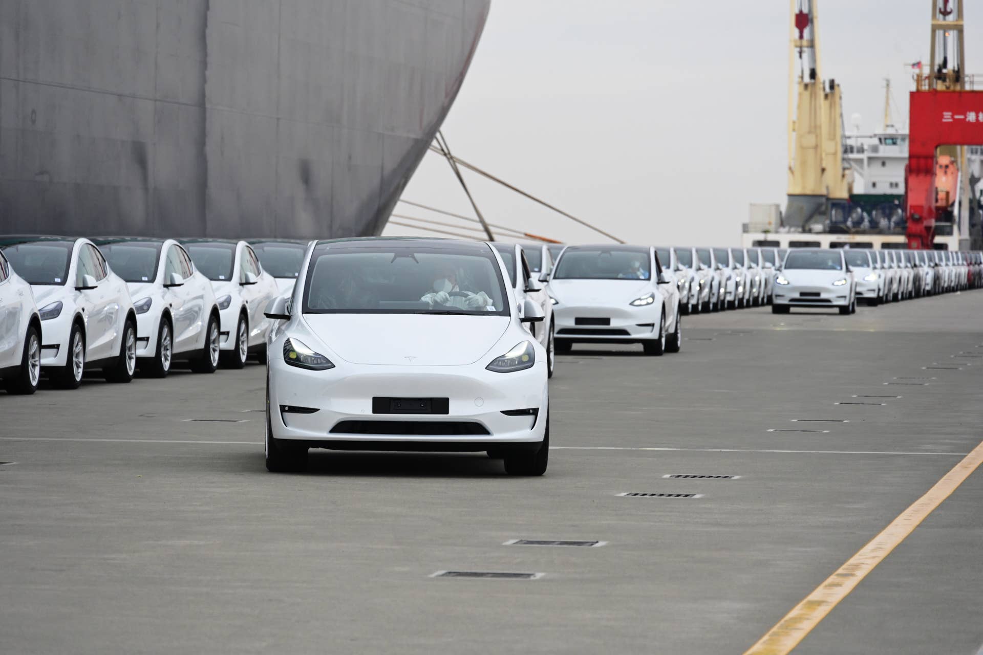 Xe Container Tesla Tesla's Elon Musk explains why he needs that huge new comp package ...