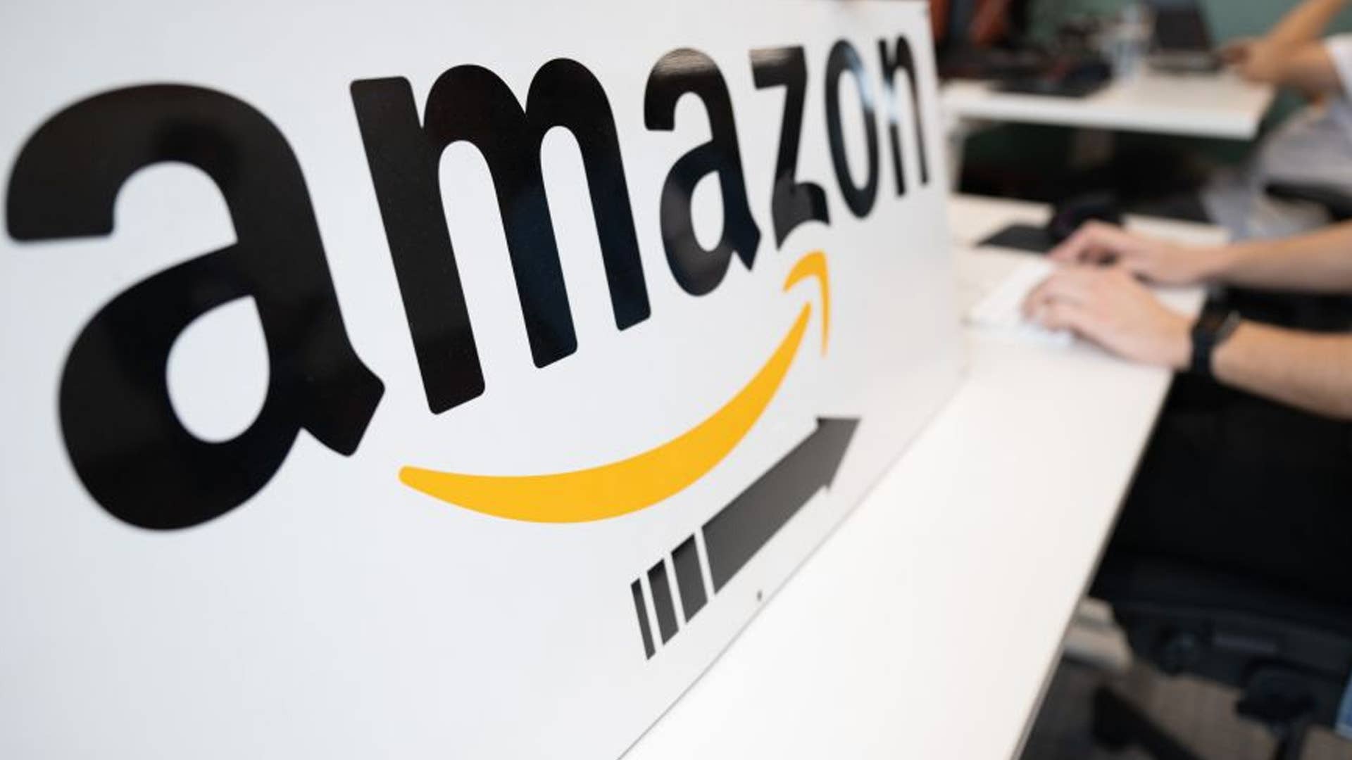 Amazon is selling a $160 19-piece cookware set for only $100 - TheStreet