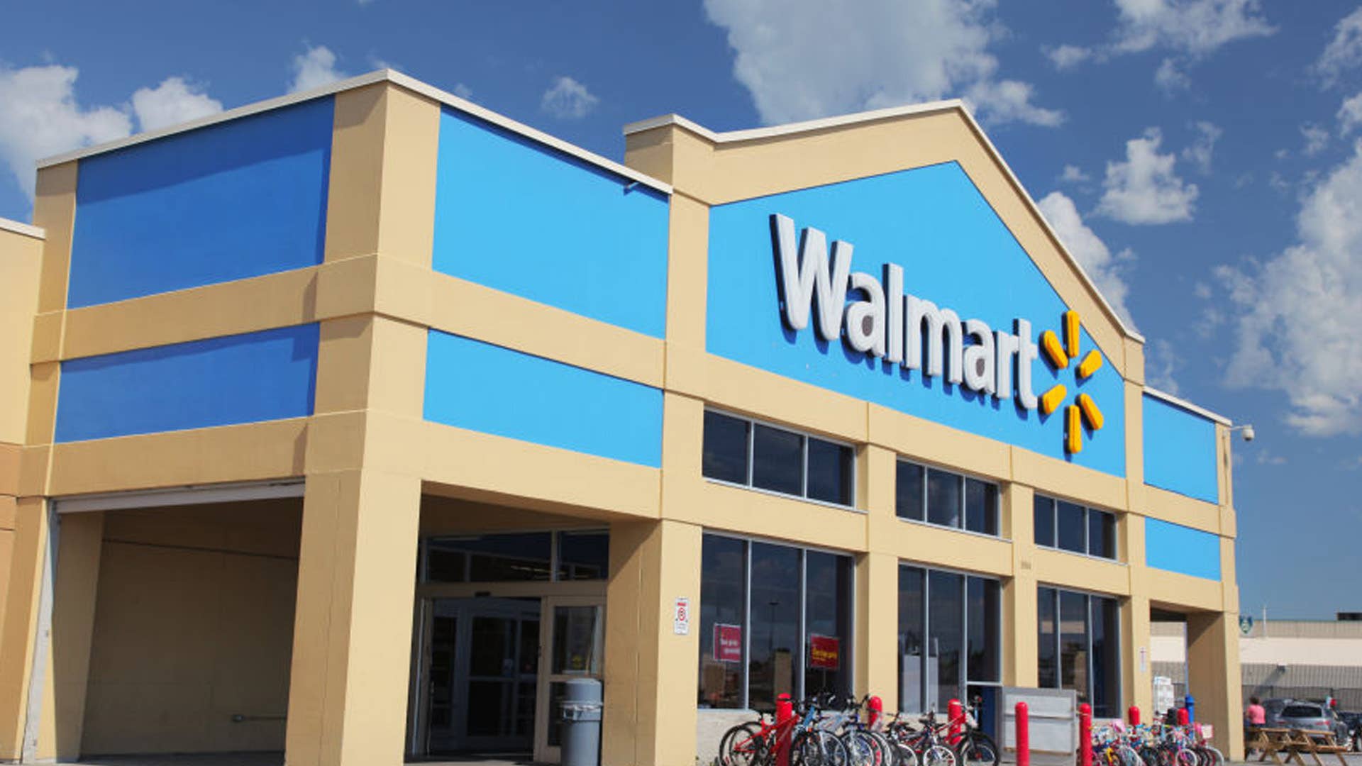 Cover Table Ramp Walmart is selling a $400 lift-top coffee table for $126 - TheStreet