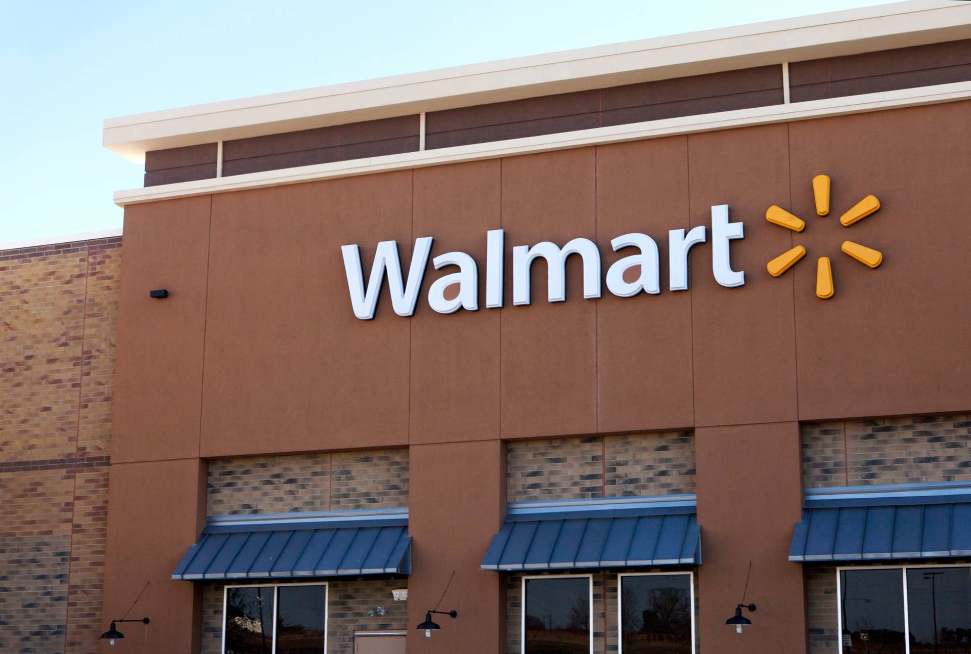 Walmart is selling a $315 queen mattress for just $156 - TheStreet