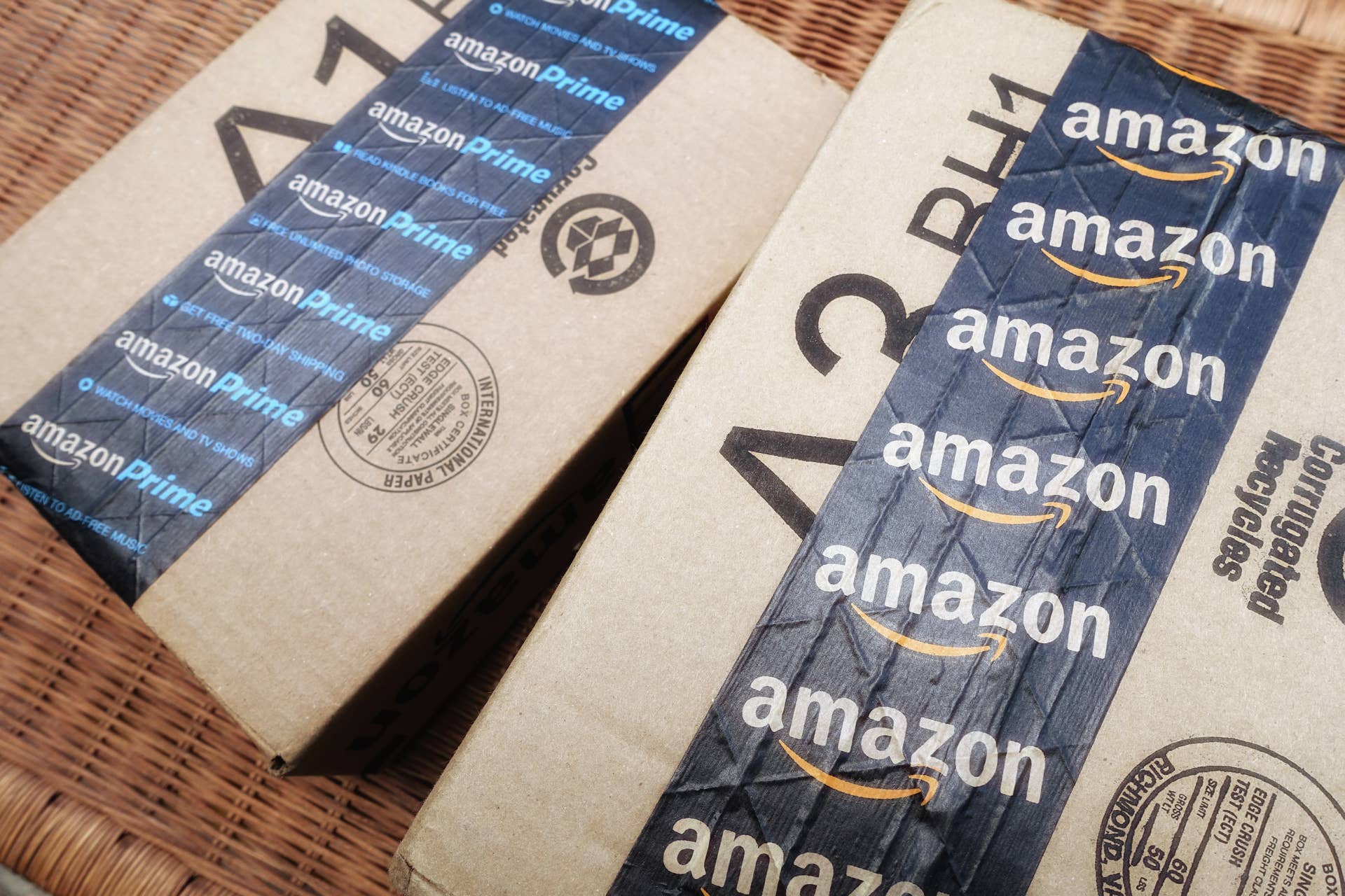Amazon is selling a solar power bank for only $20 - TheStreet