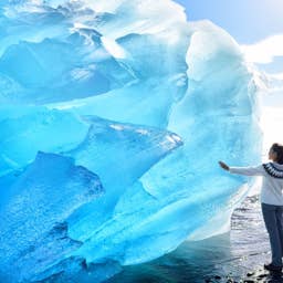 Delta cuts flight to Iceland from its 2027 plans