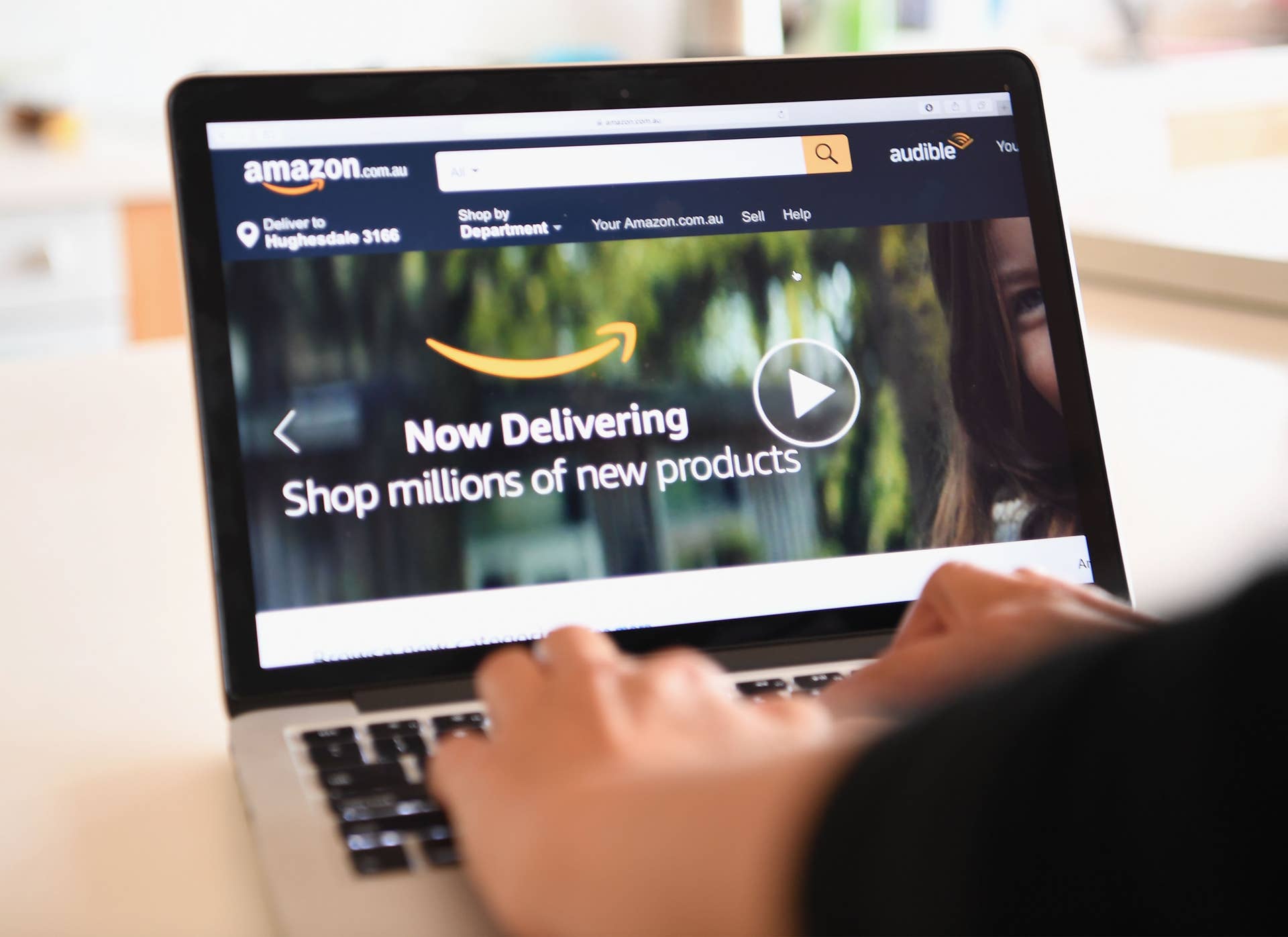 Amazon sends a warning customers need to know about - TheStreet