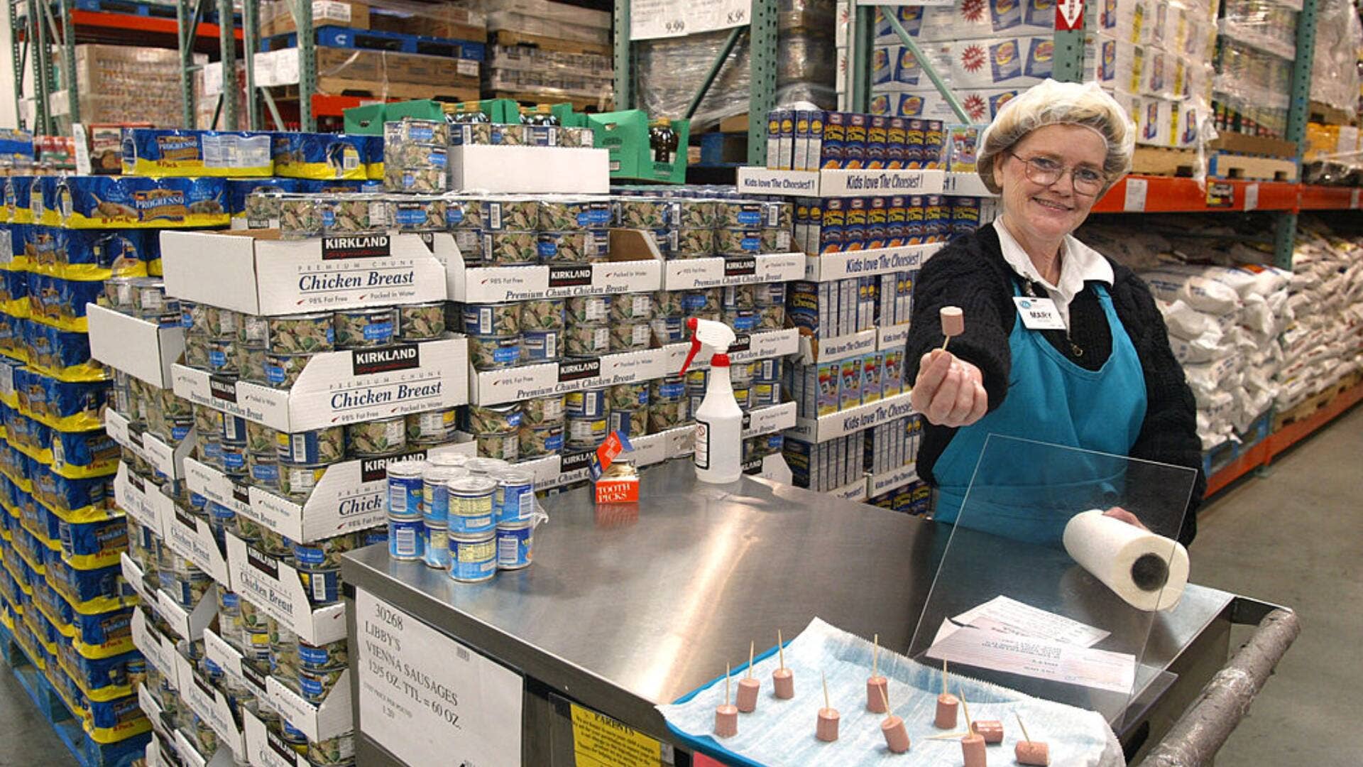 Costco adds strict new policy for free samples - TheStreet