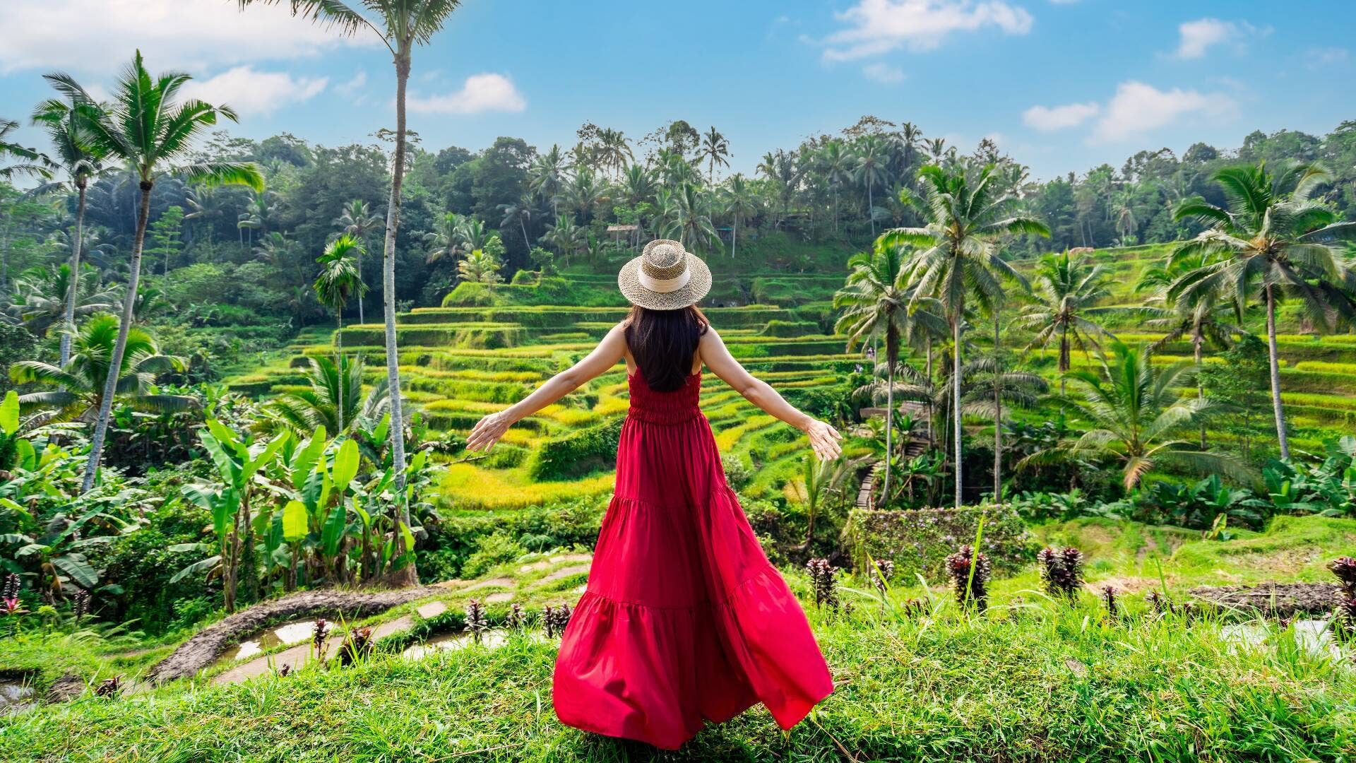 Currency-chasing tourism picks up speed: Here's where they'll go in 2027