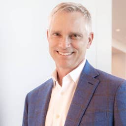 American Airlines CEO sends strong warning about airfare prices