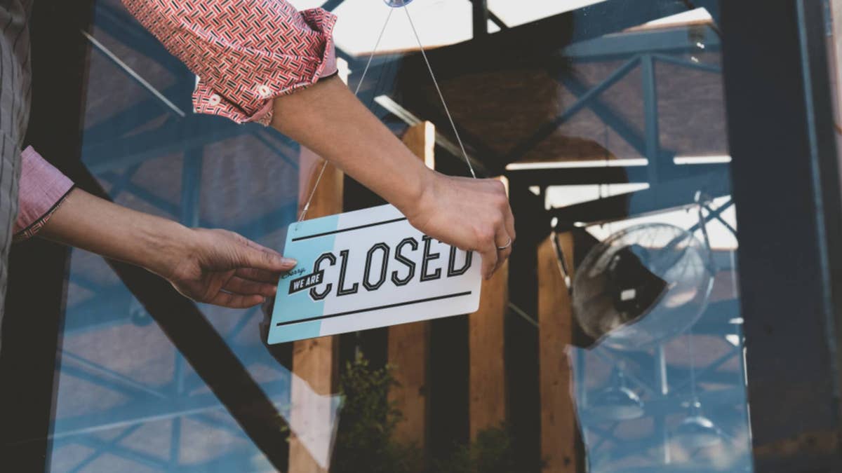40-year-old corner store brand closes all locations, to liquidate