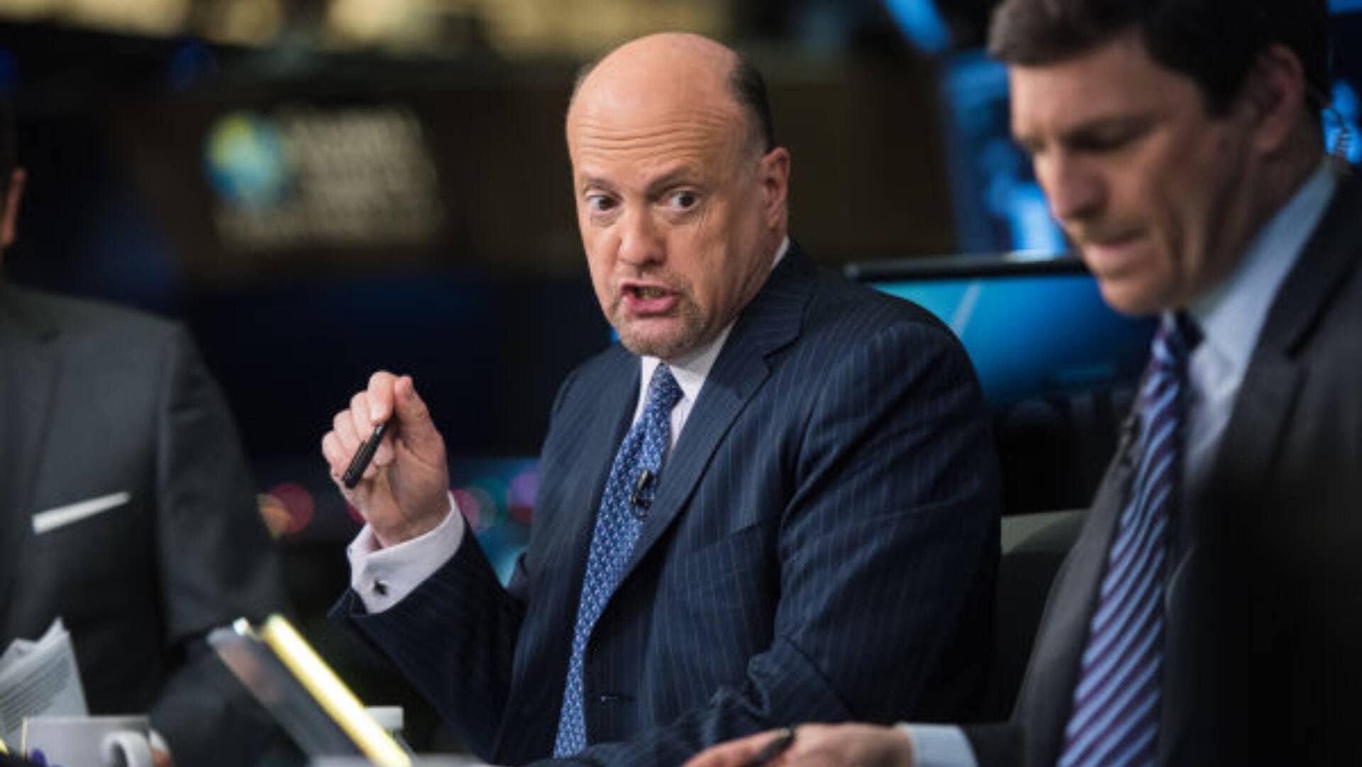 Jim Cramer has 5-word message on government shutdown, stocks - TheStreet
