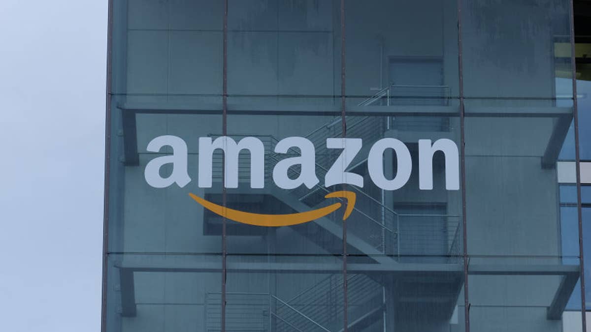 Amazon's $12 fleece-lined hoodie replaces expensive alternatives