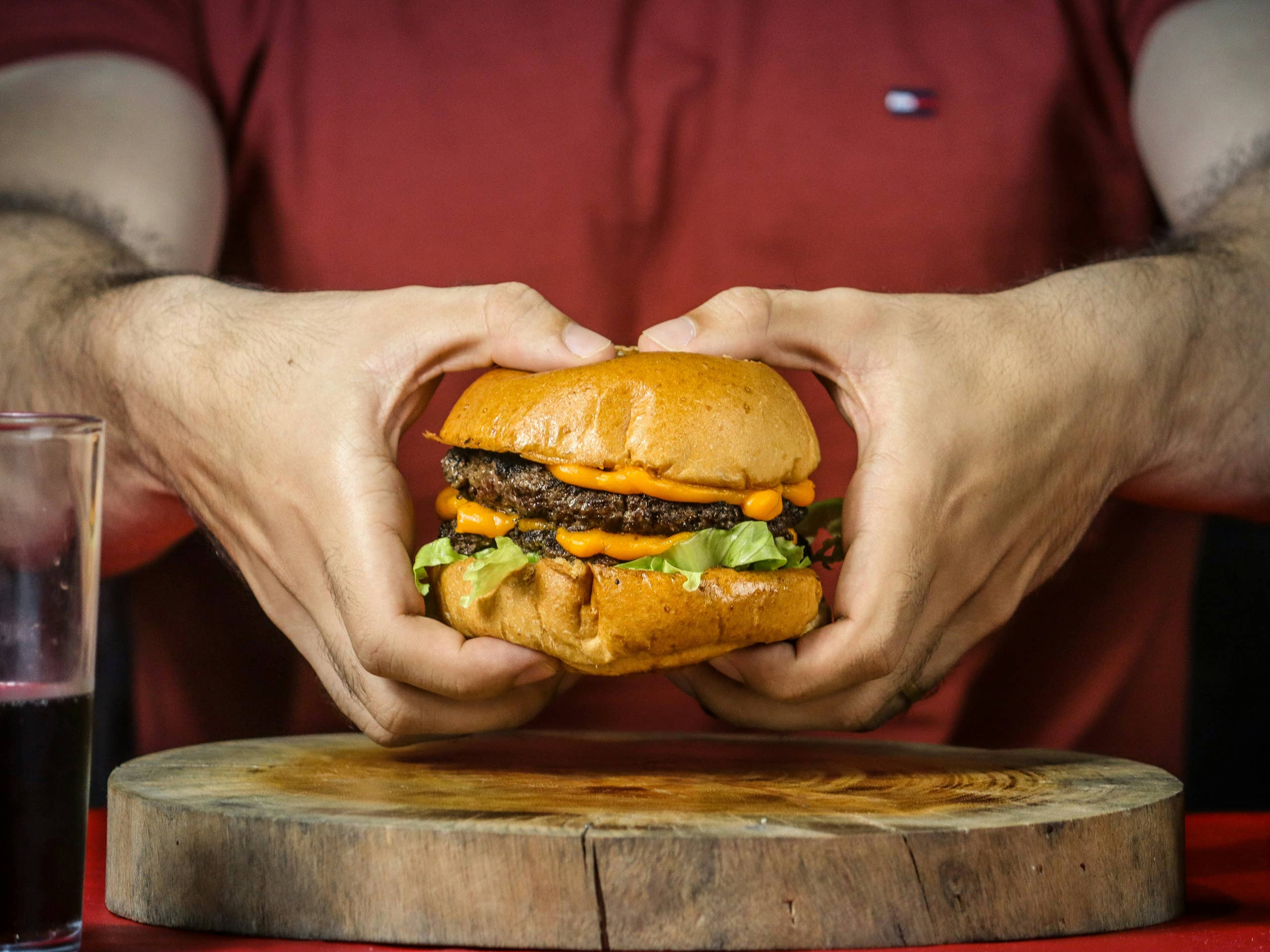 National burger chain cuts jobs amid store closures