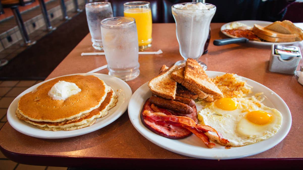 Popular breakfast chain files Chapter 11 bankruptcy after lawsuit