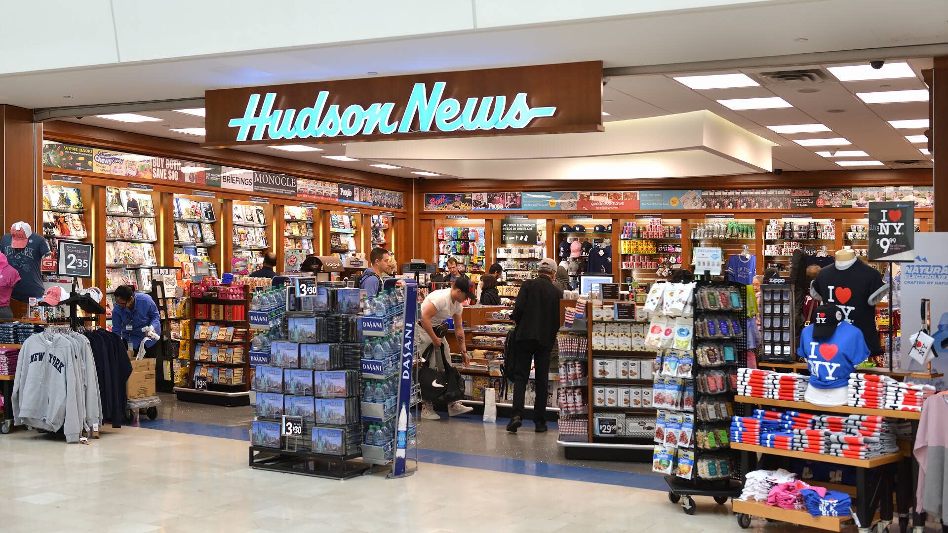 Airport closing all locations of iconic 107-year-old store