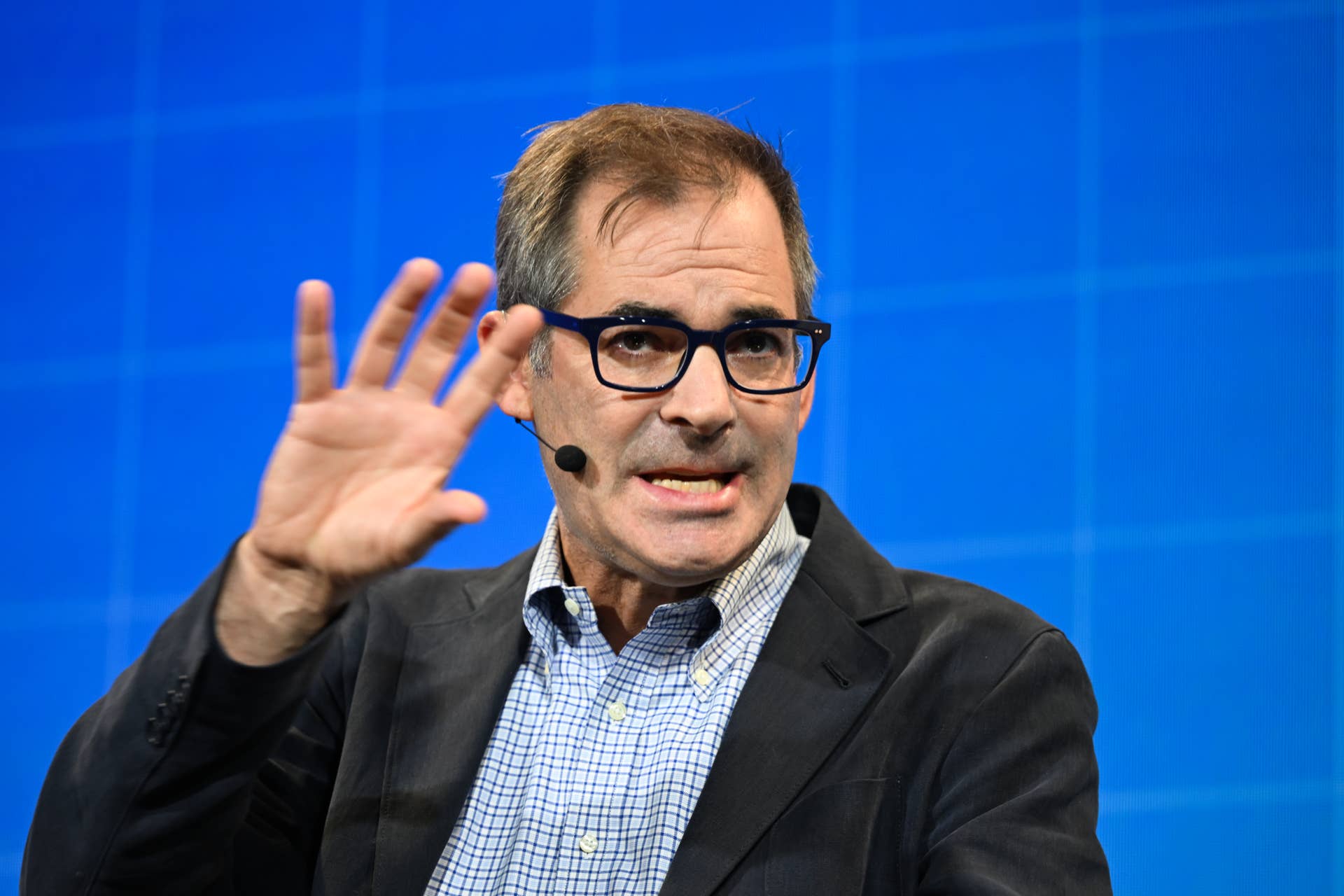 CoreWeave CEO delivers blunt 5-word take on AI debate - TheStreet