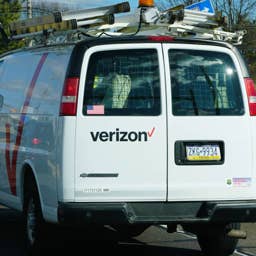 Verizon hits a snag in attracting customers to a key service
