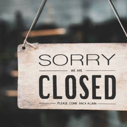 66-year-old discount retailer closes hundreds of stores