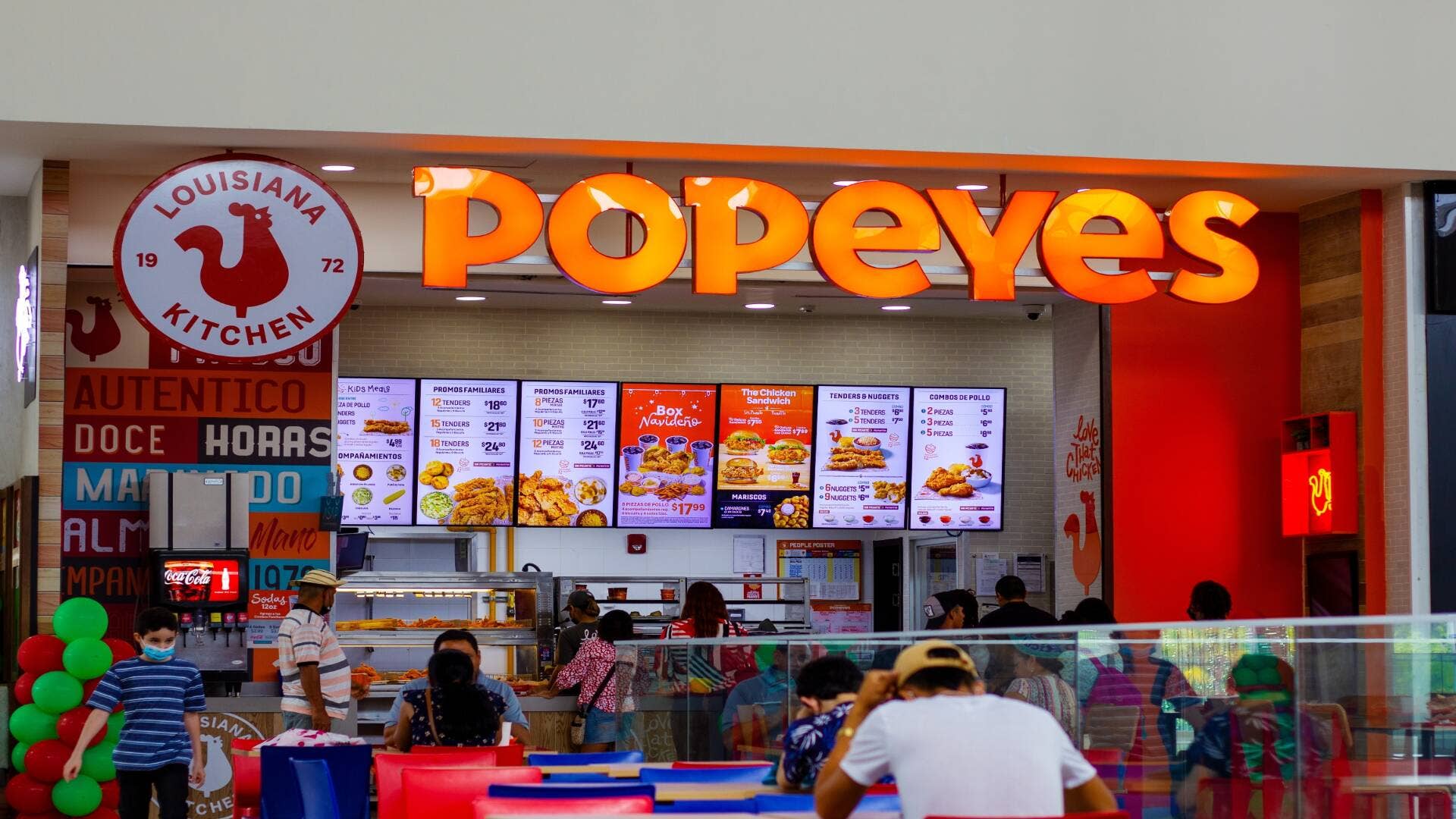 Major fried chicken franchisee closes in Chapter 11 bankruptcy - TheStreet