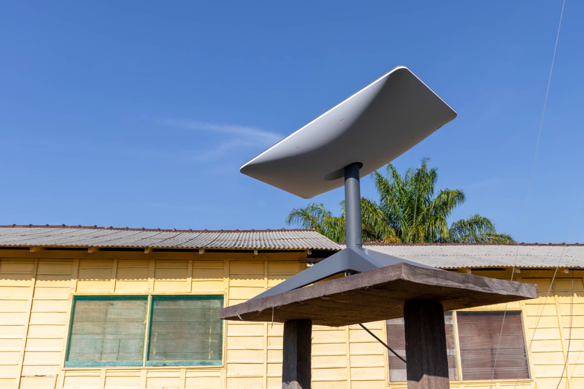 Microsoft and Starlink explore new rural internet plan - TheStreet