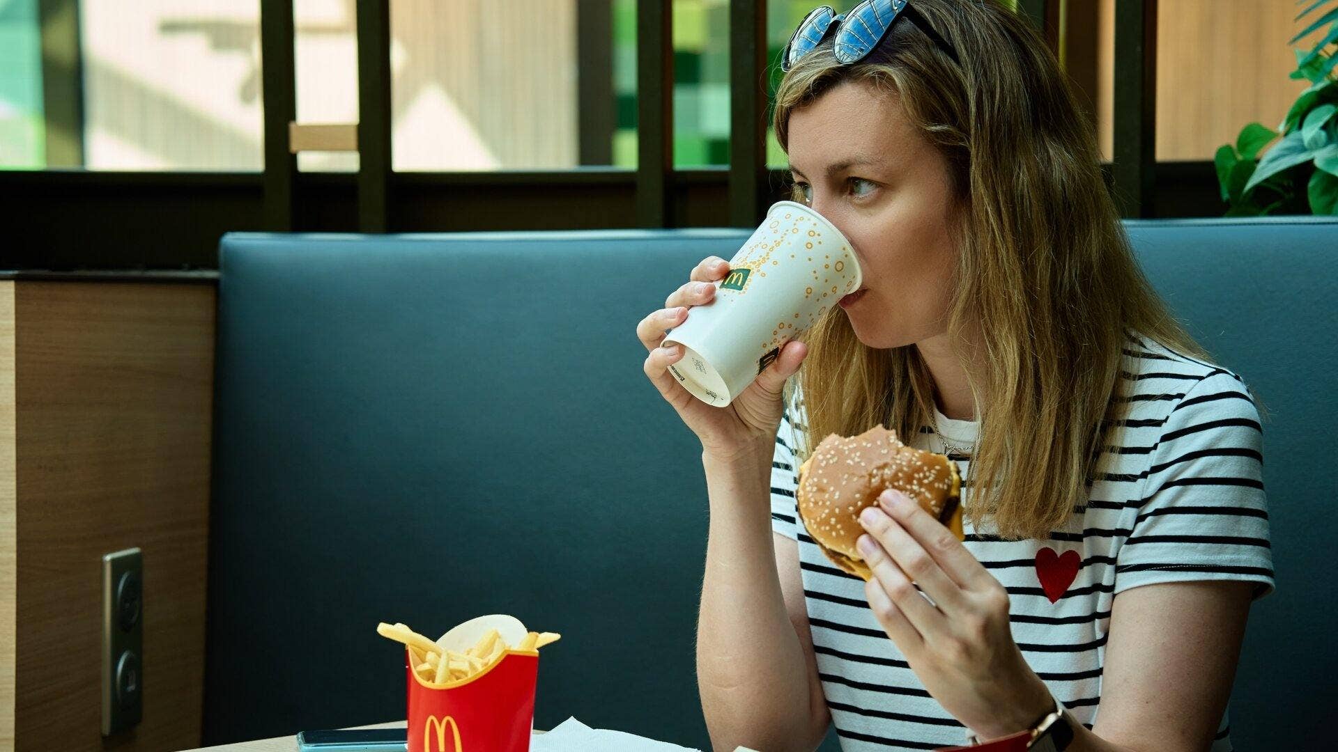 Fast-Food Giants Face a Burger Challenge - TheStreet