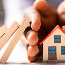 Homeowners get blunt message on possible housing market crash