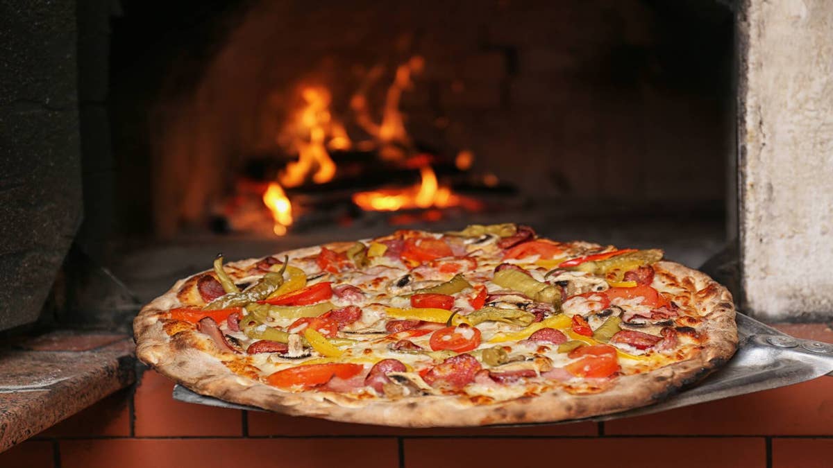 Costco and Kroger pizza partner closes beloved restaurants