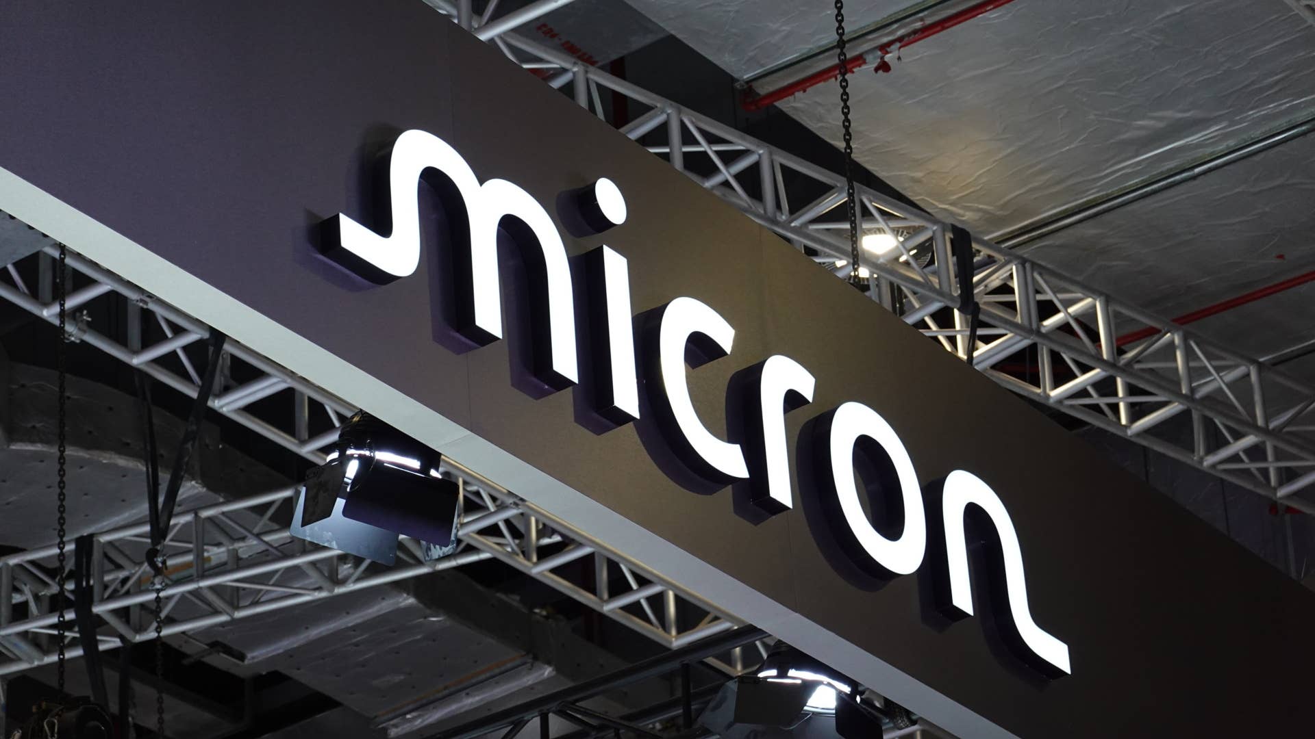 Morgan Stanley sends clear message on semiconductor stocks after ...