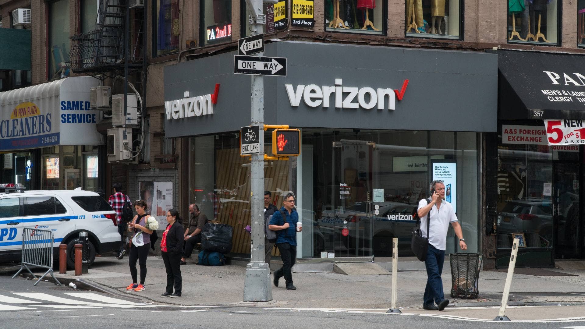 Verizon raises price on key discounted offer for customers - TheStreet