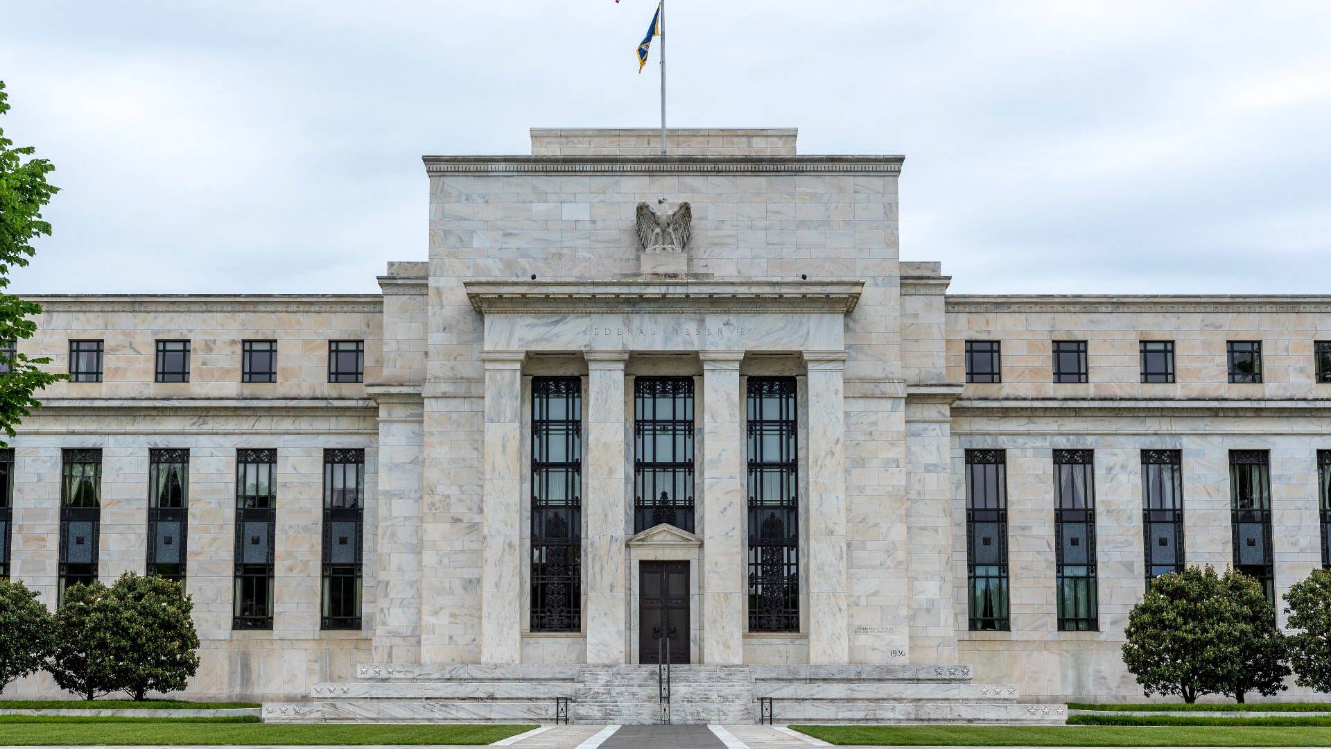 Fed official issues stark warning on inflation, rate-cut outlook ...