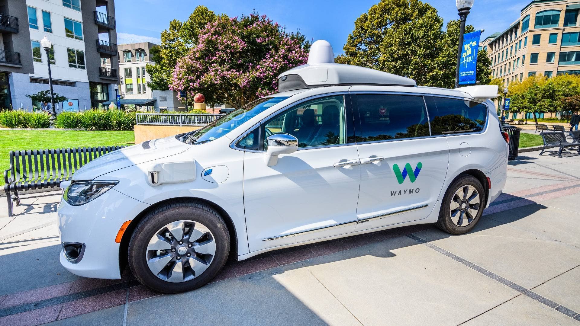 Waymo ride quietly arrives in a new key U.S. city - TheStreet