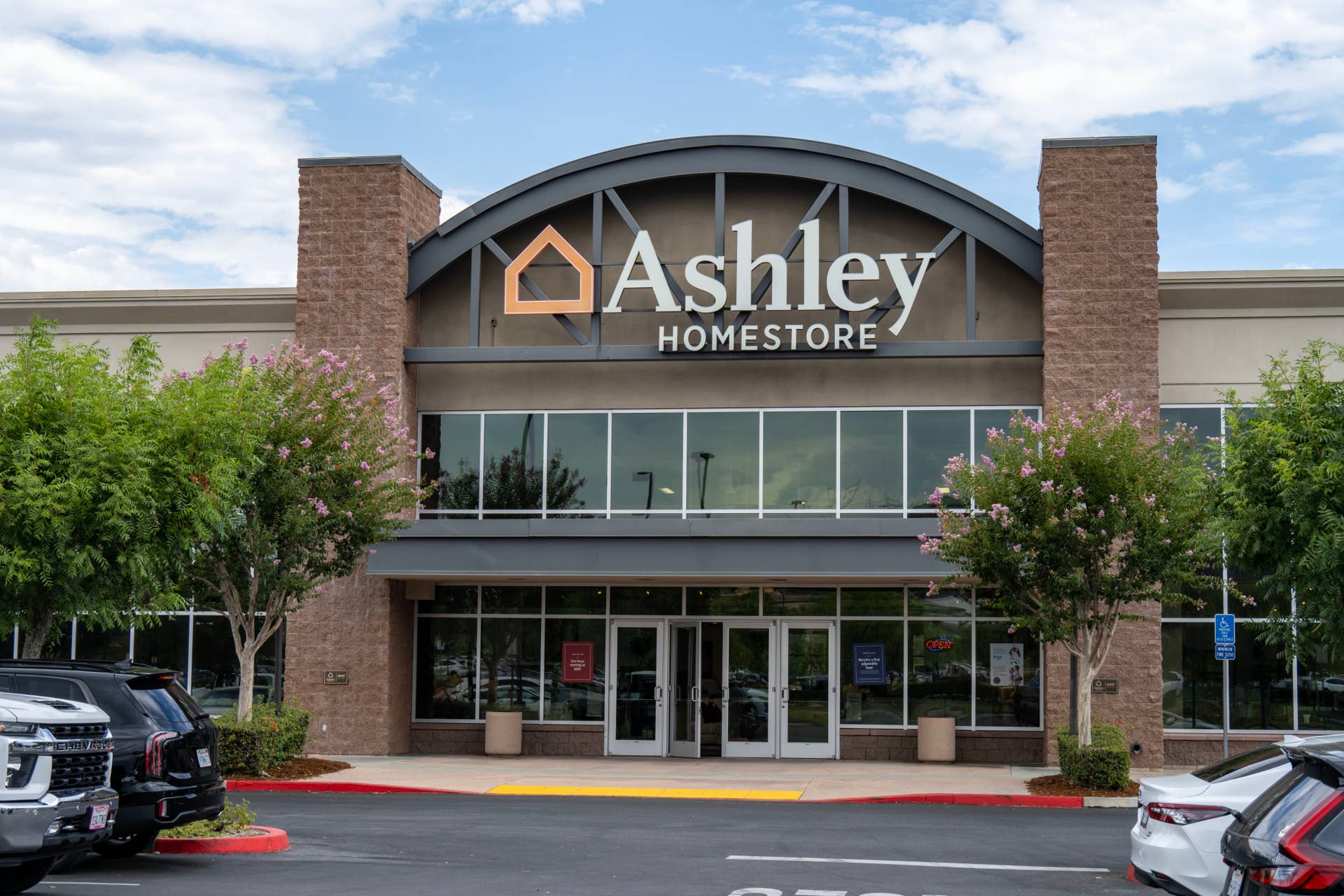 A view of this ashley furniture storefront located in santa clarita california stockpack A view of this ashley furniture storefront located in santa clarita california stockpack