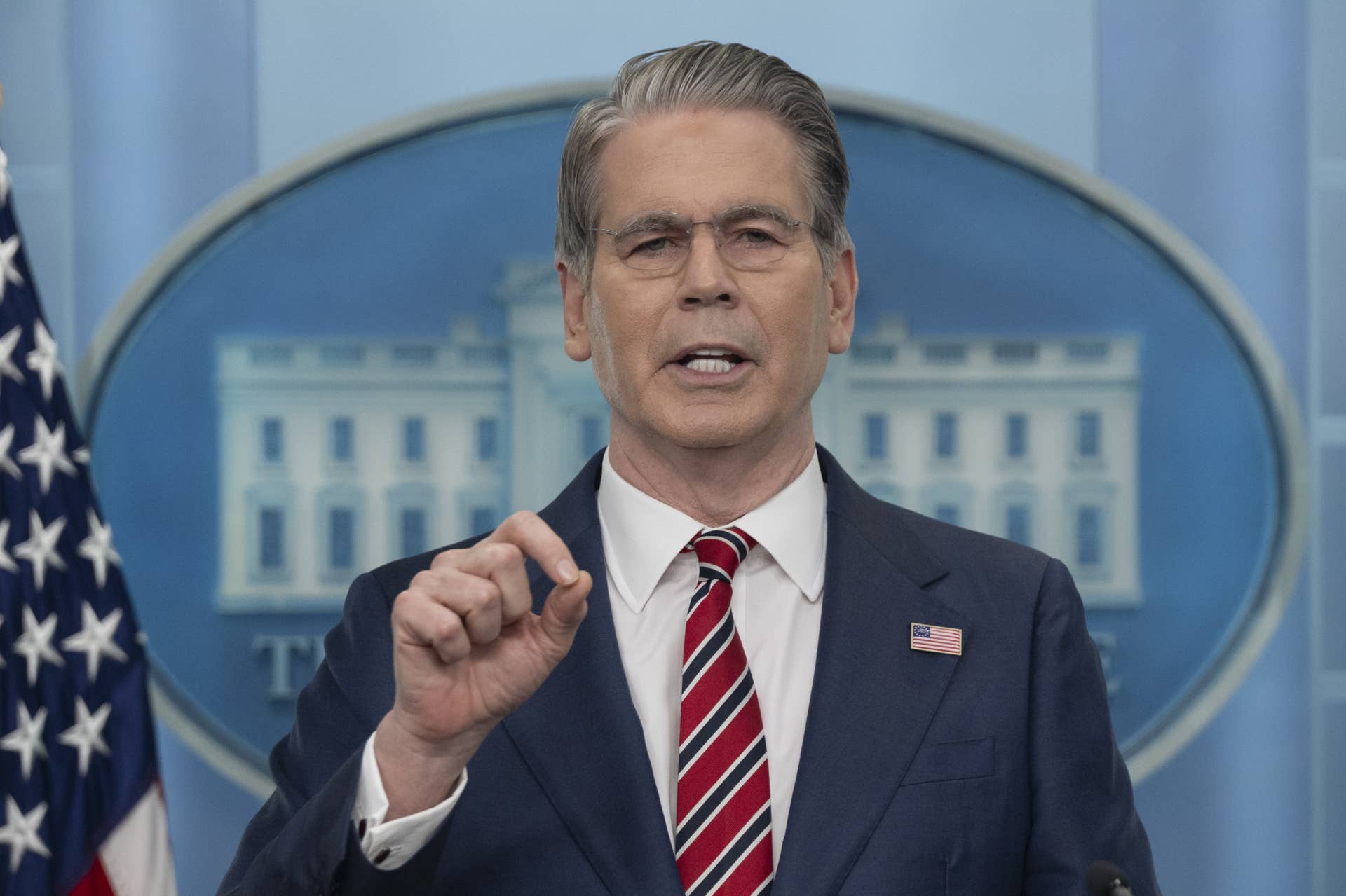 Scott Bessent sends a shocking message to American banks