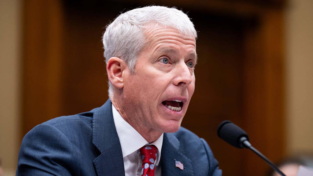 U.S. energy chief drops signal on gas prices for rest of 2026