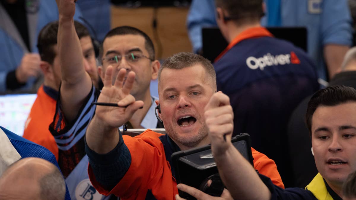 Veteran analyst delivers surprise message on tech stocks