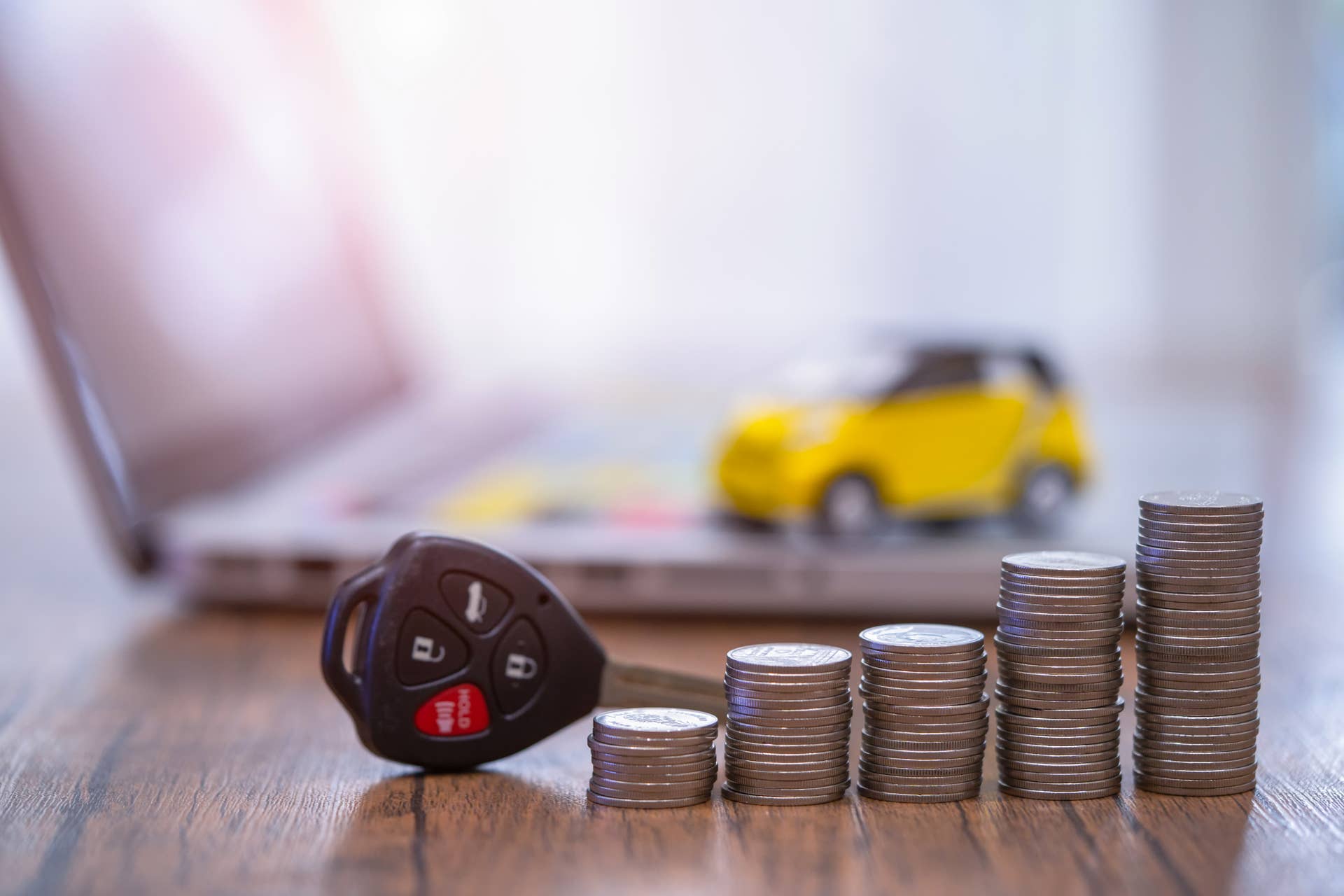 Pandemic car bubble delivers harsh reckoning to U.S. buyers - TheStreet