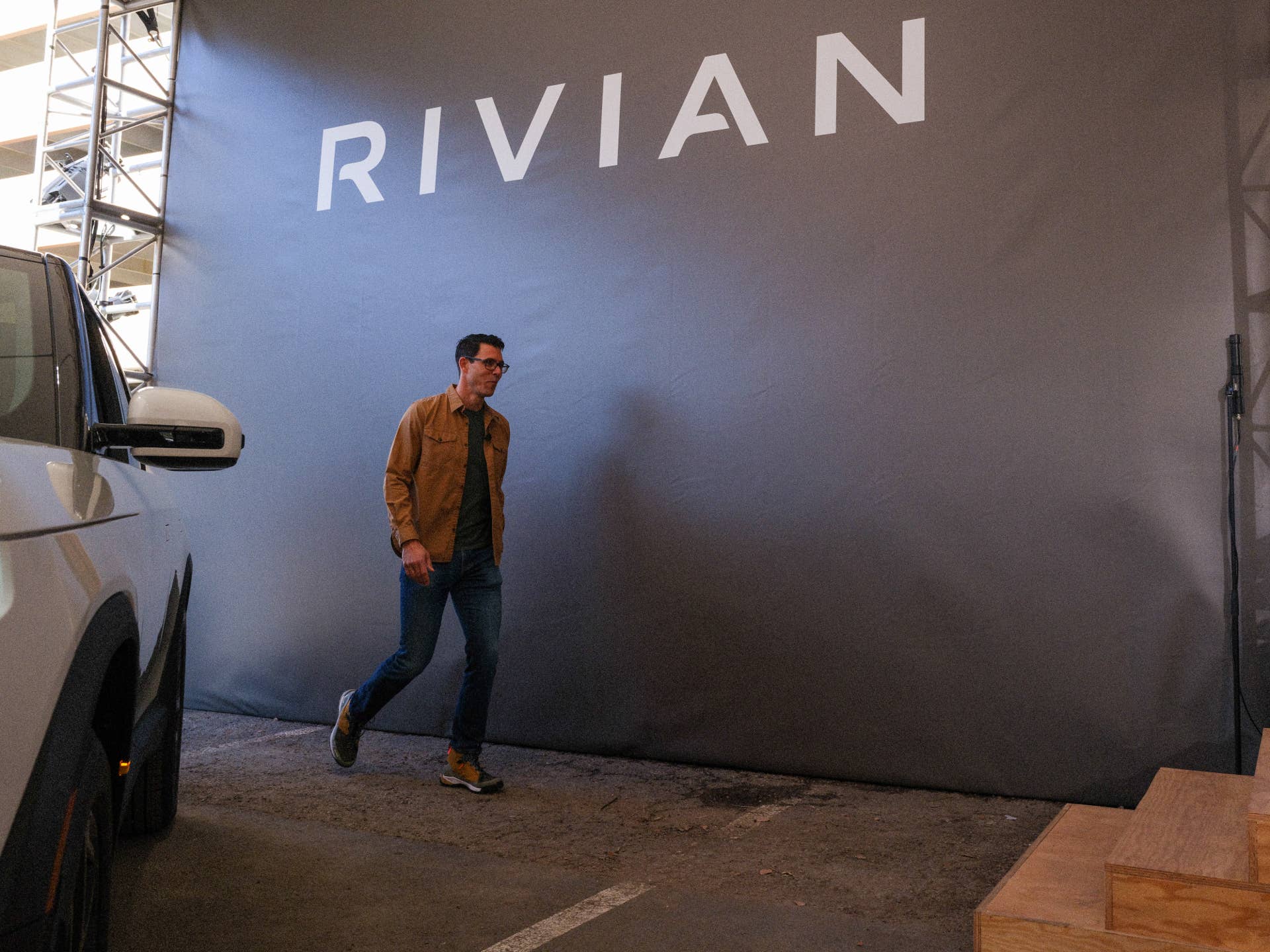 Rivian CEO walks away with $403 million despite huge losses - TheStreet