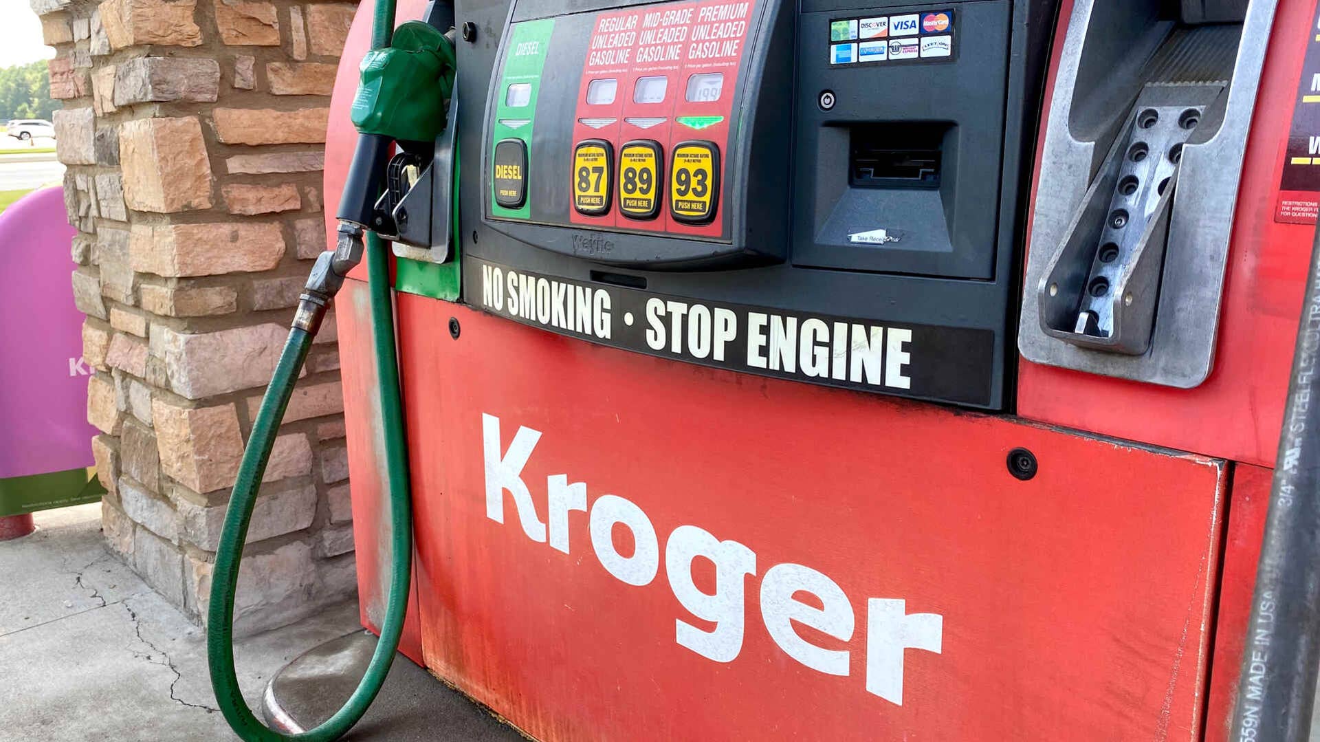 Kroger confirms key loyalty rewards program changes - TheStreet